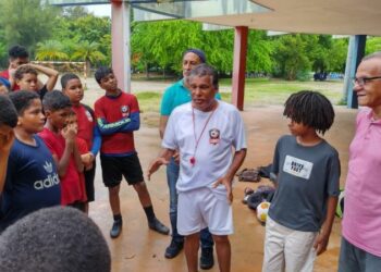 Niño de ascendencia dominicana impulsa intercambio deportivo entre Madrid y Santo Domingo