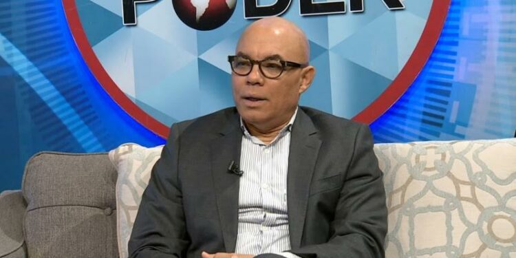 Cristóbal Rodríguez apoya reforma constitucional propuesta por Abinader