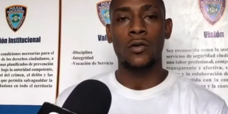 Policía traslada a San Cristóbal al hombre que amenazó a Abinader en video