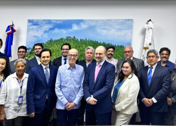 Gobierno de RD presenta políticas climáticas al FMI en visita oficial