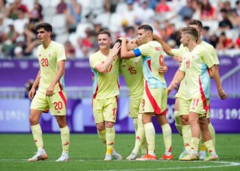 Selección fútbol dominicana cae frente a España en París 2024