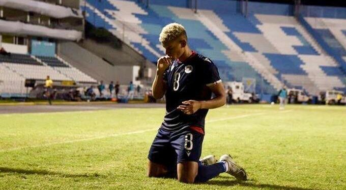 Futbolista de RD: Ángel Montes De Oca hace historia olímpica