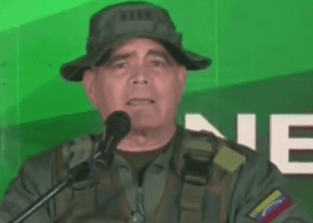 Vladimir Padrino López destaca votaciones pacíficas en Venezuela