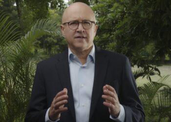 Francisco Domínguez Brito anuncia candidatura a la presidencia del PLD