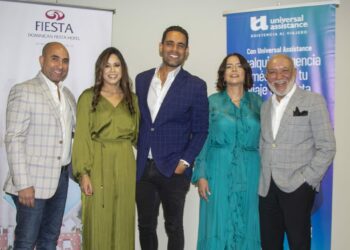 Jochy Santos, Irving Alberti y Albert Mena en gira cultural