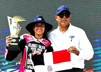 Dominicana Kristal Silfa se corona campeona latinoamericana motovelocidad 500cc femenino