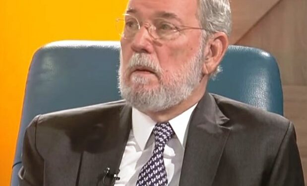 Rodríguez Marchena denuncia la privatización de la política en la República Dominicana