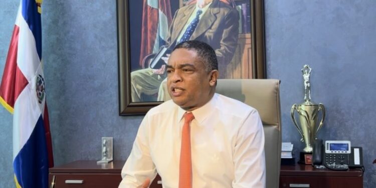 Senador Iván Lorenzo: PLD defenderá presupuesto educativo nacional