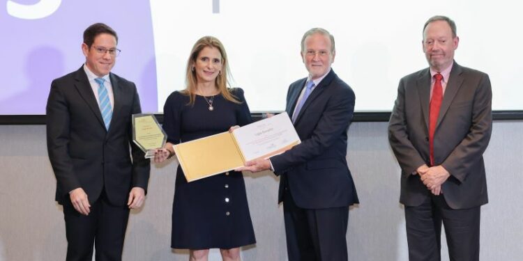 Merco inicia evaluación de reputación corporativa 2024 en RD