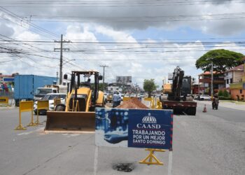 CAASD acelera obras para garantizar agua potable en Santo Domingo Este