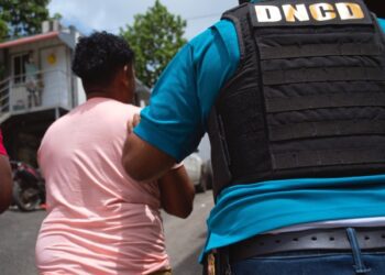 Atrapan a “El Cuervo” por el decomiso de 243 paquetes de cocaína en Río San Juan