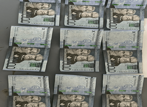 Policía arresta a hombre fichado 17 veces por robo y falsificación