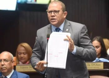 Vocero de la Fuerza del Pueblo en CD cree fatiga gubernamental afecta servicios públicos