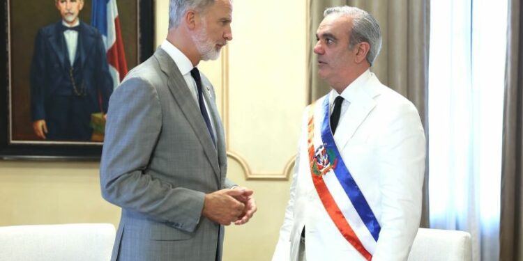 PP critica la ausencia del Gobierno en el viaje oficial del Rey a República Dominicana