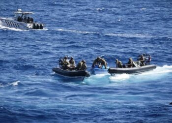 La Armada británica se incauta de media tonelada de cocaína al sur de República Dominicana