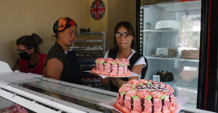 Cuba rectifica con nuevas normas las reglas del sector privado