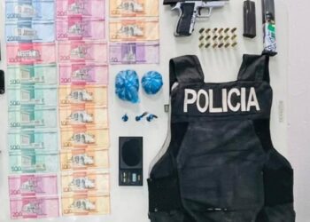 PN y MP decomisan drogas, armas y chaleco antibalas en San Cristóbal