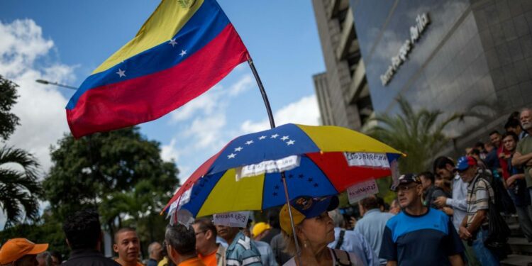 Piden en RD no permitir a venezolanos protestar contra resultados elecciones en Venezuela