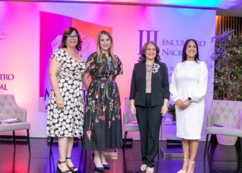 Revista Ritmo Económico celebró su décimo aniversario con el encuentro "Mujeres con Propósito"