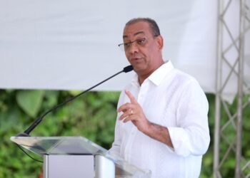 Gobierno inaugura tramo carretero clave para comunidades rurales