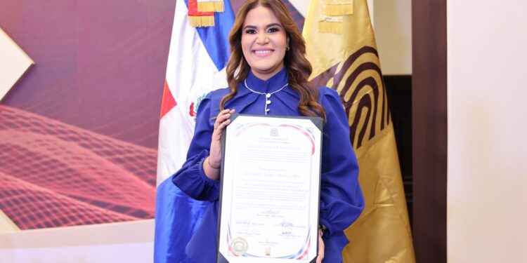 Michelle Ortiz, nueva vocera dominicana en el PARLACEN