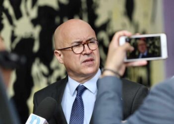 Domínguez Brito critica gestión de Abinader: "Vivimos en una fantasía”