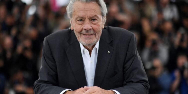 Fallece a los 88 años Alain Delon, ícono del cine francés
