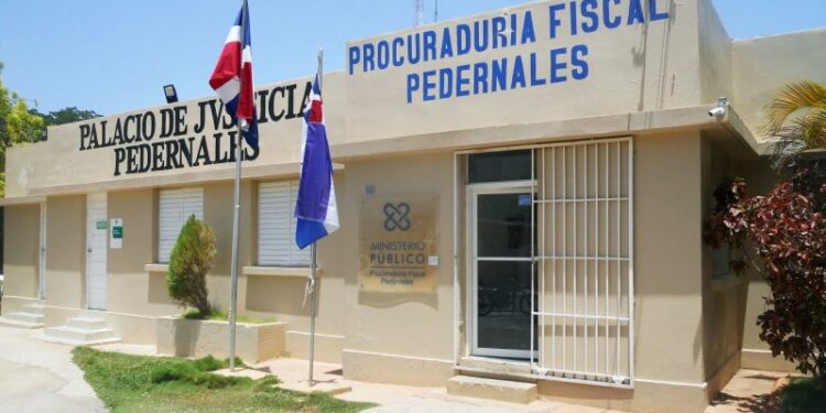 Condenan a cinco hombres en Pedernales por tráfico de drogas