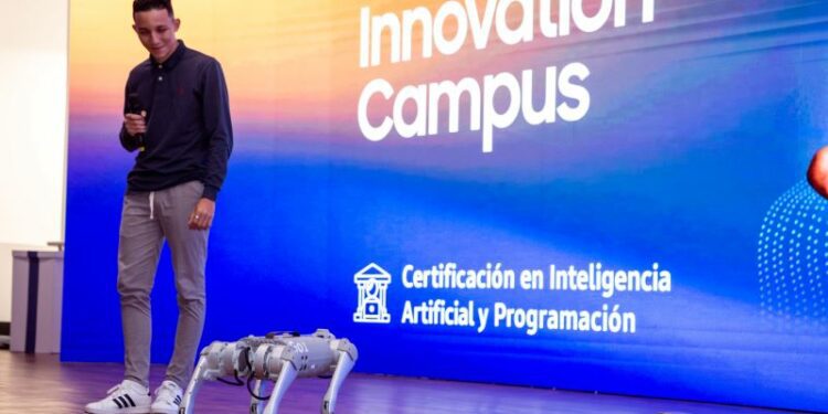 Samsung certifica 300 jóvenes de Panamá y RD en Inteligencia Artificial
