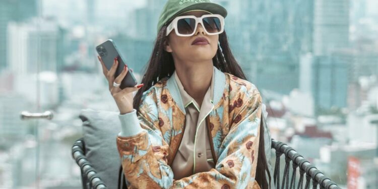 ¿Nos espían los teléfonos móviles? Descubre la verdad