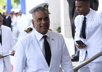 Joel Santos asume Energía y Minas con enfoque en fortalecimiento