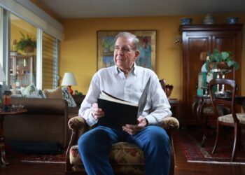 Edmundo González rechaza citación del Tribunal Supremo de Justicia