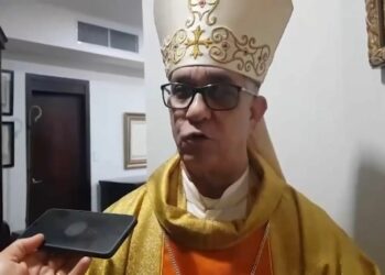 Arzobispo de Santiago respalda blindaje a la constitución dominicana