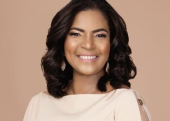 Anibelca Rosario aspira a ser titular de la JCE con apoyo gremial y académico