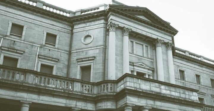 China y Japón desafían a la Reserva Federal: inacción económica peligrosa