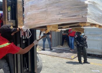 Incautan 117 paquetes de droga en Puerto Caucedo con destino a España