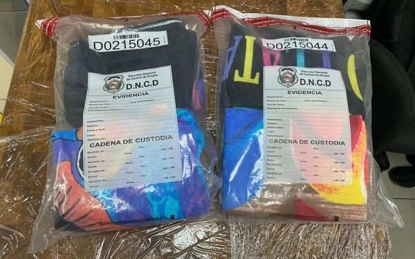 Frustran el envío de cinco toallas empapadas de cocaína a España