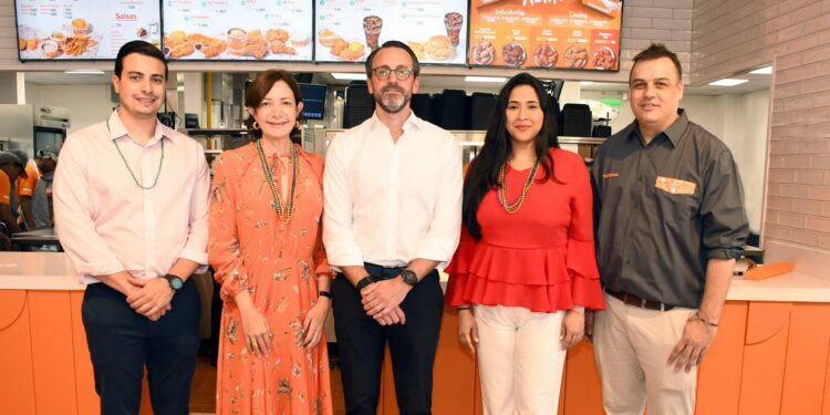 Popeyes® abre su tercer local en el país
