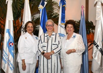 ADOVOHS realiza conferencia por 51 Aniversario