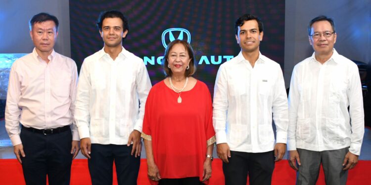 Changan y GAC celebran en grande el 75º Aniversario de la Fundación de la República Popular China