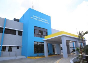 Hospitales públicos atienden a 41 personas tras accidente en Azua