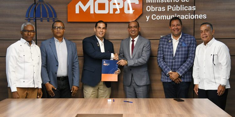 Obras Públicas e ITADO renuevan convenio para tasaciones