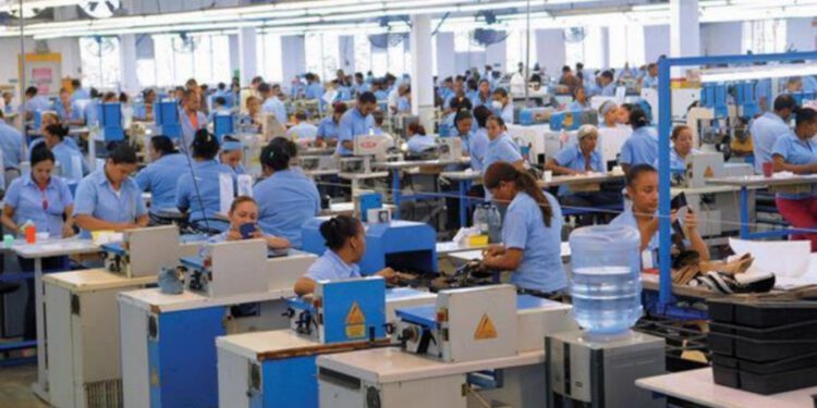 Récord histórico en exportaciones de zonas francas dominicanas