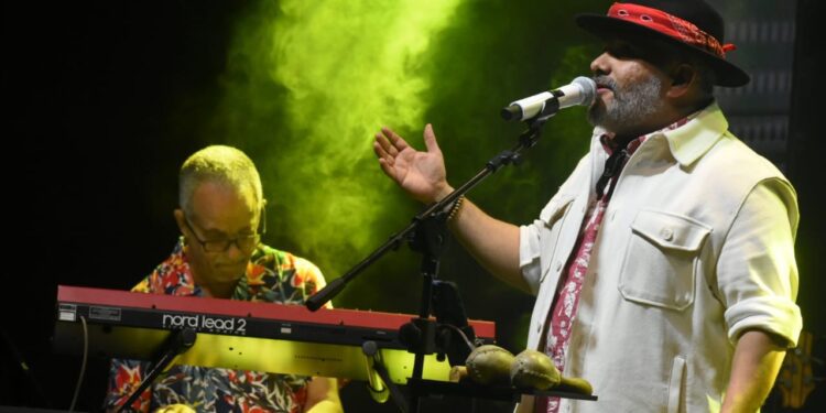 Jazz y más: Manuel Tejada y Pavel Núñez cautivan en concierto memorable