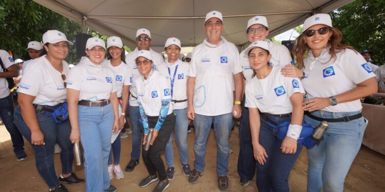 Banco Popular reforesta Los Montones por valor su ecoturístico