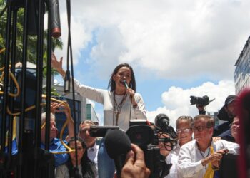 María Corina Machado lidera protesta mundial contra Maduro