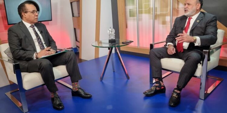 Crisis cambiaria: comerciantes piden frenar la escalada del dólar