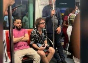 Youtuber mexicano Luisito Comunica detenido en Metro de Santo Domingo
