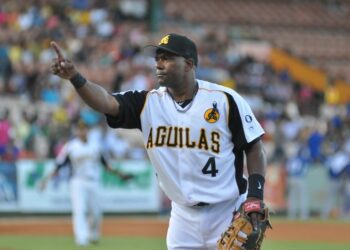 Águilas anuncian regreso de Miguel Tejada