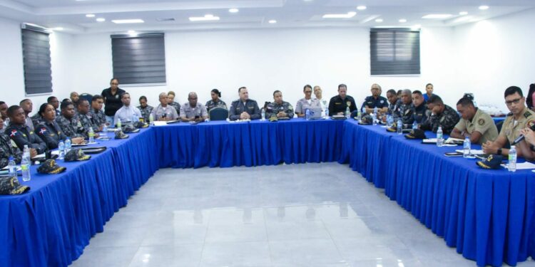 Policía Nacional impulsa seguridad en Barrio Capotillo